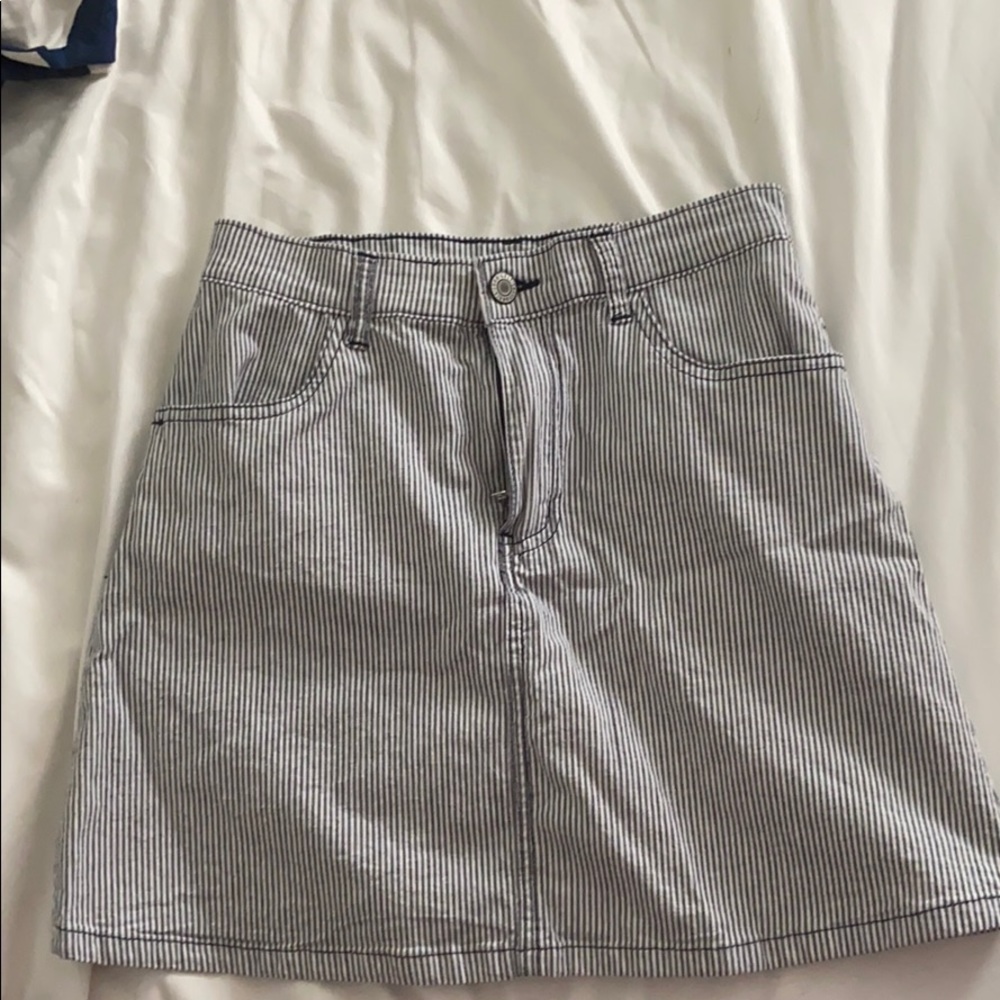 Brandy Melville skirt never worn